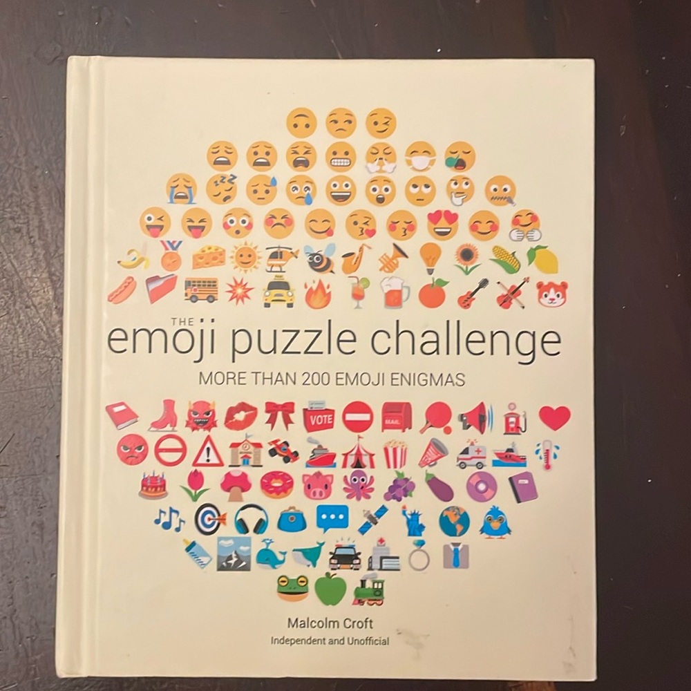 NWOT Emoji Puzzle book